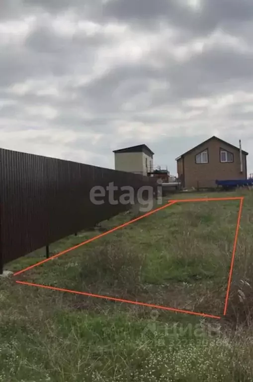 Участок в Крым, Сакский район, Ореховское с/пос, южнее СК Береговой ... - Фото 0