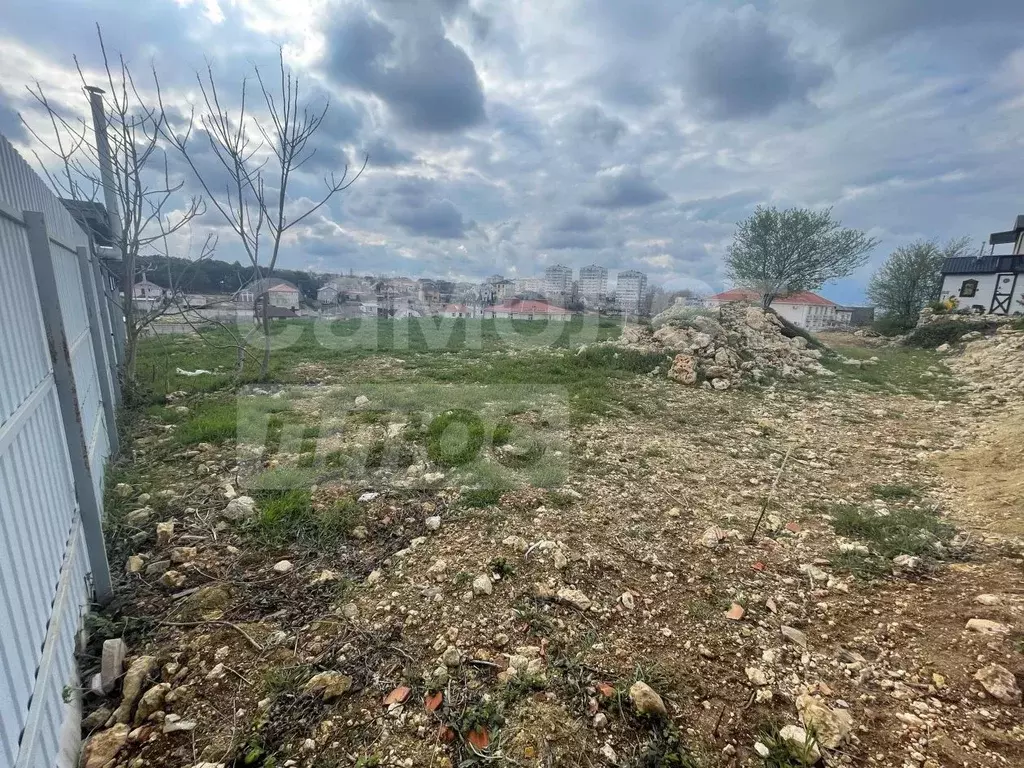 Участок в Севастополь ул. Редутная (10.0 сот.) - Фото 2