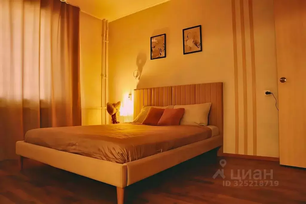 Студия Челябинская область, Челябинск ул. Братьев Кашириных, 131 (29.0 ... - Фото 1