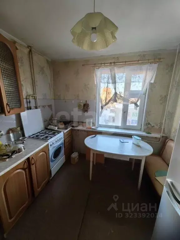 3-к кв. Ямало-Ненецкий АО, Новый Уренгой Мирный мкр, 1/6 (65.3 м) - Фото 1