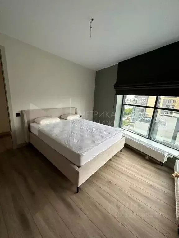 3-к кв. Тюменская область, Тюмень ул. Ю.-Р.Г. Эрвье, 38 (74.0 м) - Фото 0