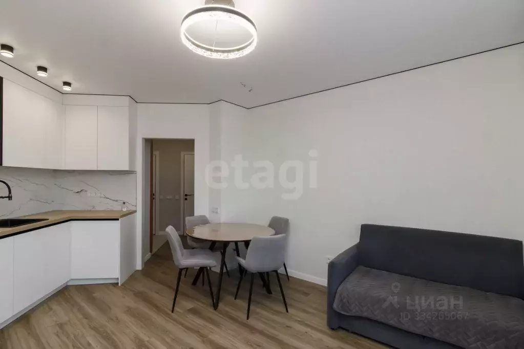 2-к кв. Тюменская область, Тюмень ул. Монтажников, 36 (59.4 м) - Фото 1