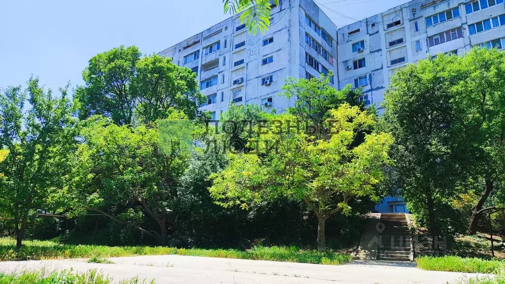 1-к кв. Севастополь ул. Генерала Мельника, 1 (46.2 м) - Фото 0