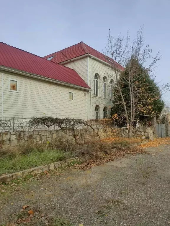 Дом в Волгоградская область, Дубовка ул. Имени Жуковского, 43 (440 м) - Фото 2