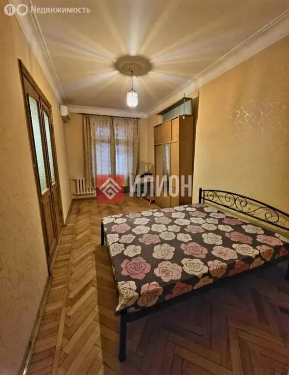 3-комнатная квартира: Севастополь, улица Ленина, 33 (73 м) - Фото 1