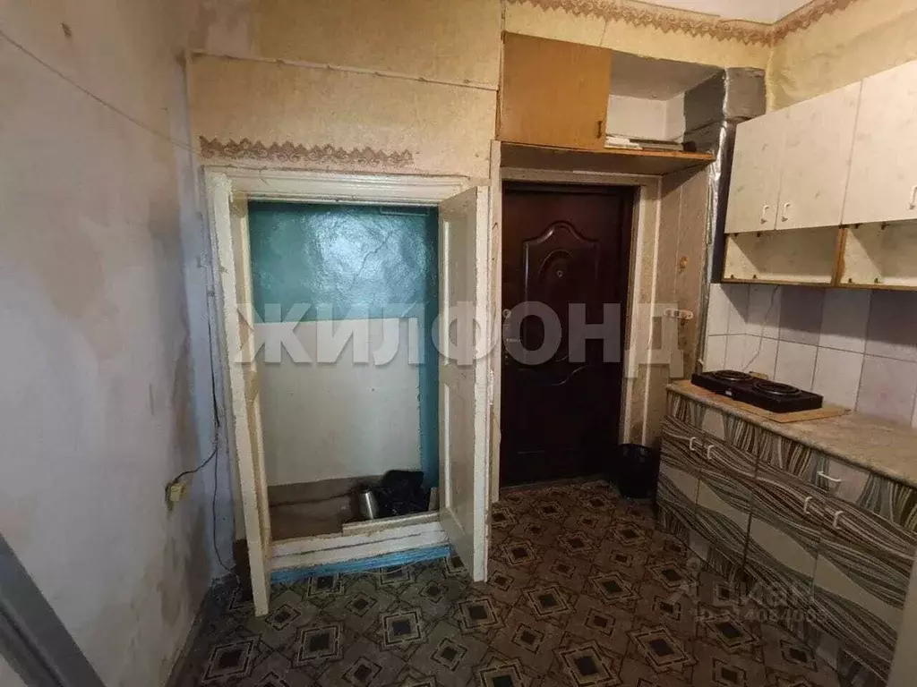 Комната Новосибирская область, Новосибирск ул. Ватутина, 4 (17.0 м) - Фото 1