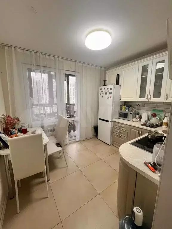 2-к. квартира, 60 м, 11/17 эт. - Фото 0