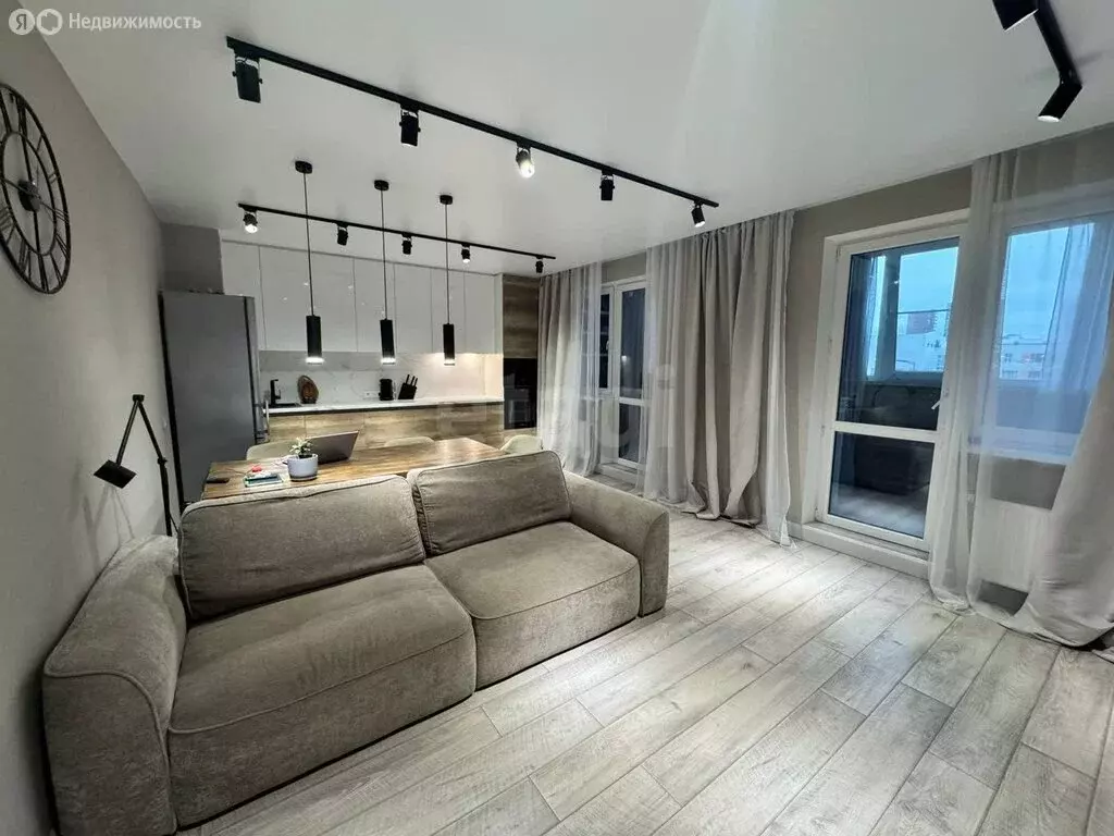 2-комнатная квартира: Казань, проспект Альберта Камалеева, 30 (56.7 м) - Фото 2