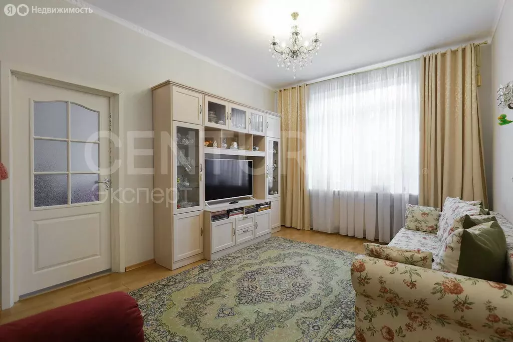 2-комнатная квартира: Калининград, Красная улица, 15 (51 м) - Фото 0