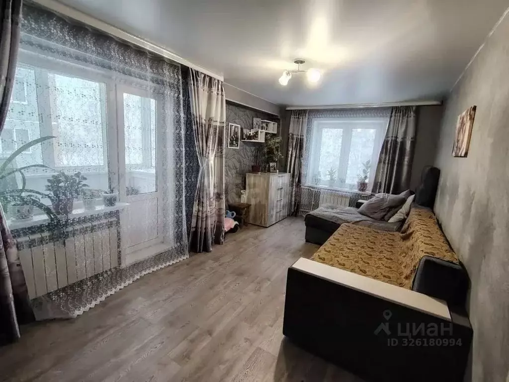 2-к кв. Кемеровская область, Юрга Кузбасский просп., 18А (51.0 м) - Фото 1