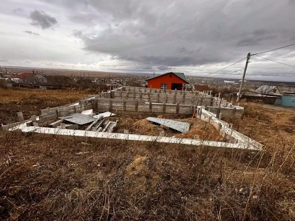 Участок в Хакасия, Саяногорск Саяногорск городской округ, ул. ... - Фото 1