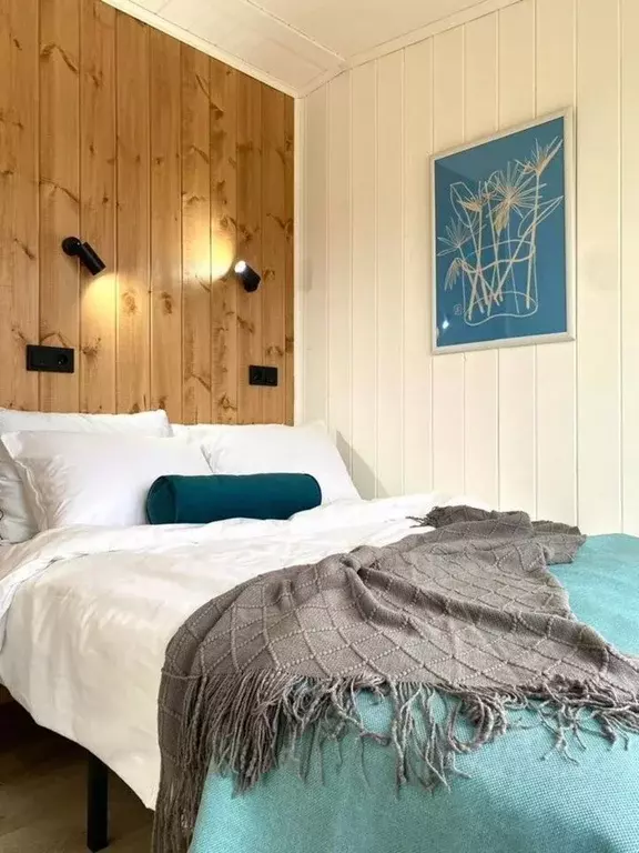 Дом в Орловская область, Мценский район, Аникановское с/пос, д. ... - Фото 1