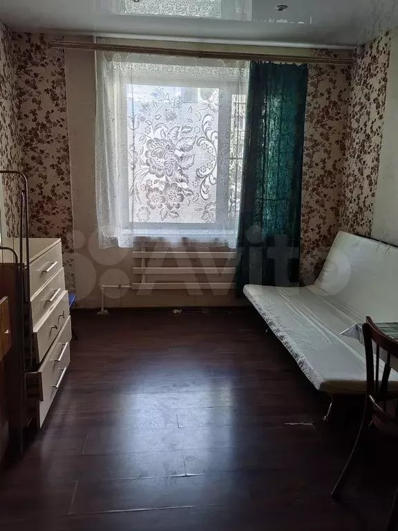 Комната 18 м в 1-к., 1/9 эт. - Фото 0