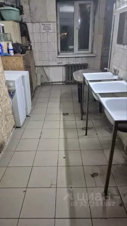 Комната Свердловская область, Екатеринбург ул. Малышева, 138 (13.2 м) - Фото 1