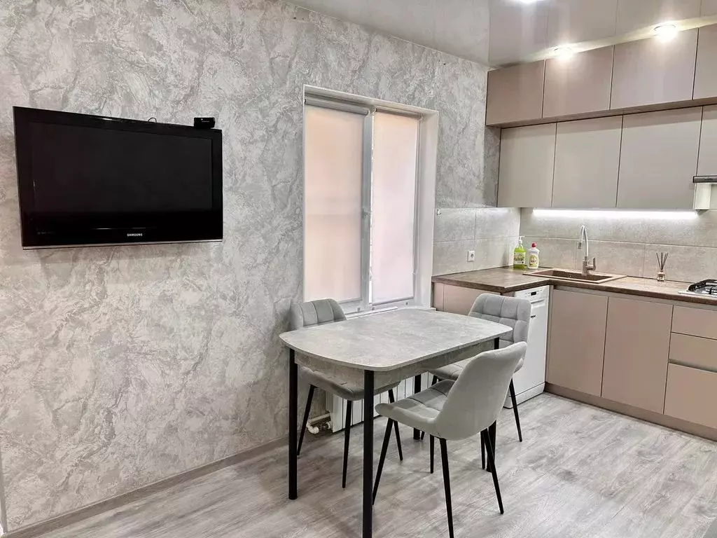 Дом в Волгоградская область, Волгоград ул. Радистов, 65 (70 м) - Фото 2