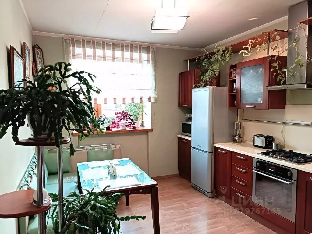 3-к кв. Ярославская область, Ярославль ул. Чайковского, 19б (96.6 м) - Фото 0