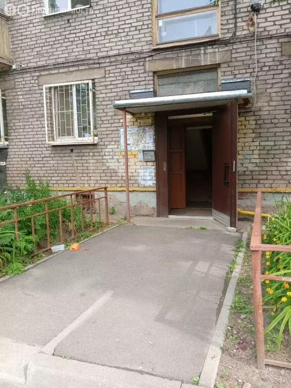 2-комнатная квартира: Череповец, улица Ленина, 119 (45 м) - Фото 0