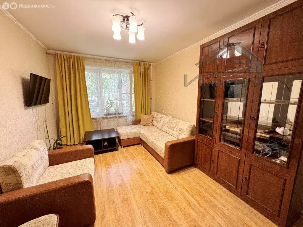 1-комнатная квартира: Казань, улица Гагарина, 43 (32 м) - Фото 0