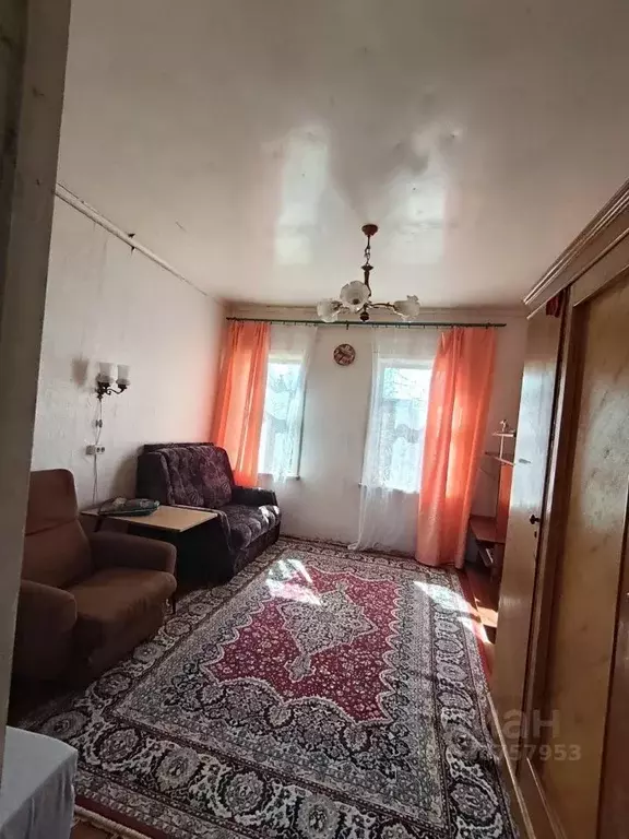 Дом в Ленинградская область, Кировский район, Синявинское городское ... - Фото 1