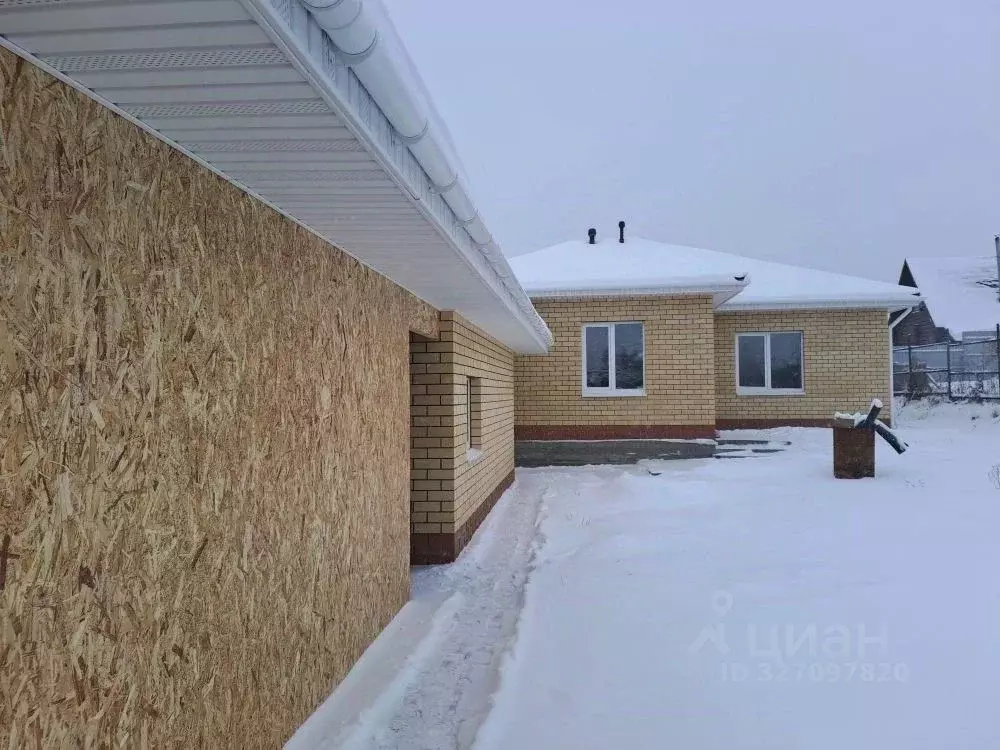 Дом в Свердловская область, Каменский муниципальный округ, д. Брод ул. ... - Фото 1