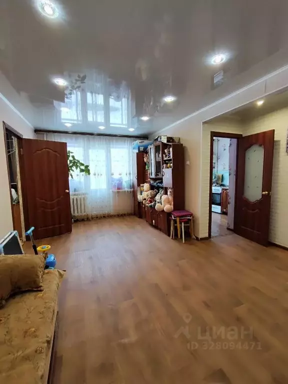 2-к кв. Башкортостан, Салават Октябрьская ул., 20 (45.0 м) - Фото 1