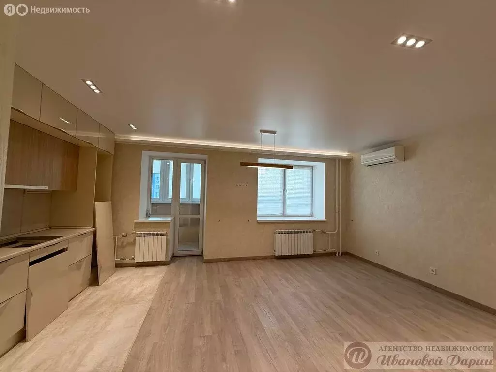 3-комнатная квартира: Самара, Осетинская улица, 7 (82.4 м) - Фото 0