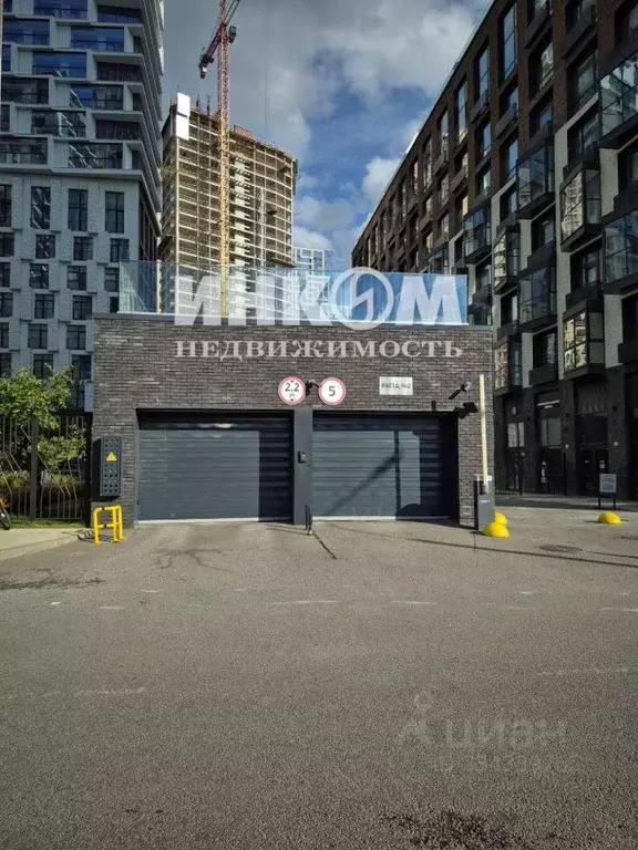Гараж в Москва ул. Янковского, 1к3 (13 м) - Фото 1