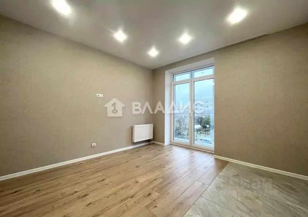 2-к кв. Калининградская область, Пионерский Октябрьская ул., 3Б к1 ... - Фото 1