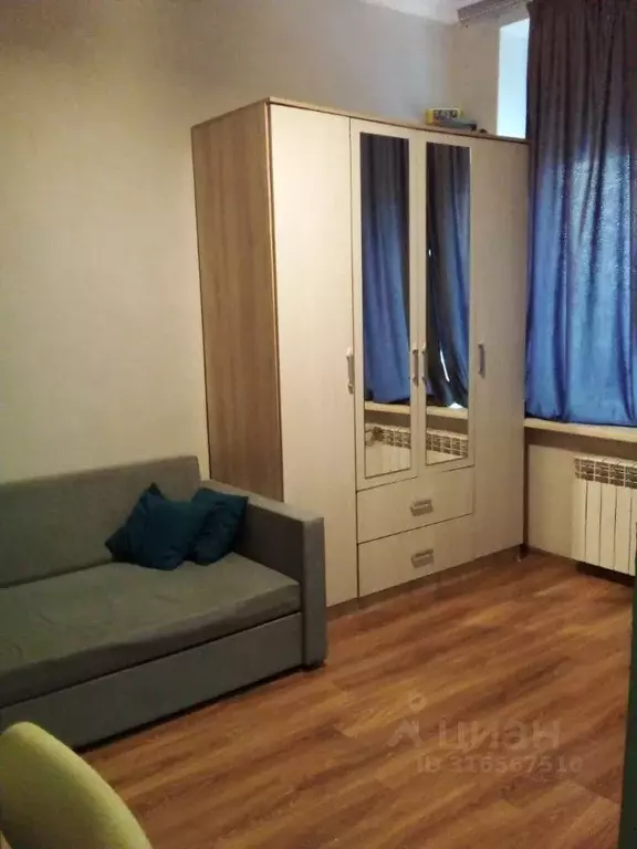 1-к кв. Крым, Симферополь ул. Лизы Чайкиной, 13/166 (25.0 м) - Фото 0