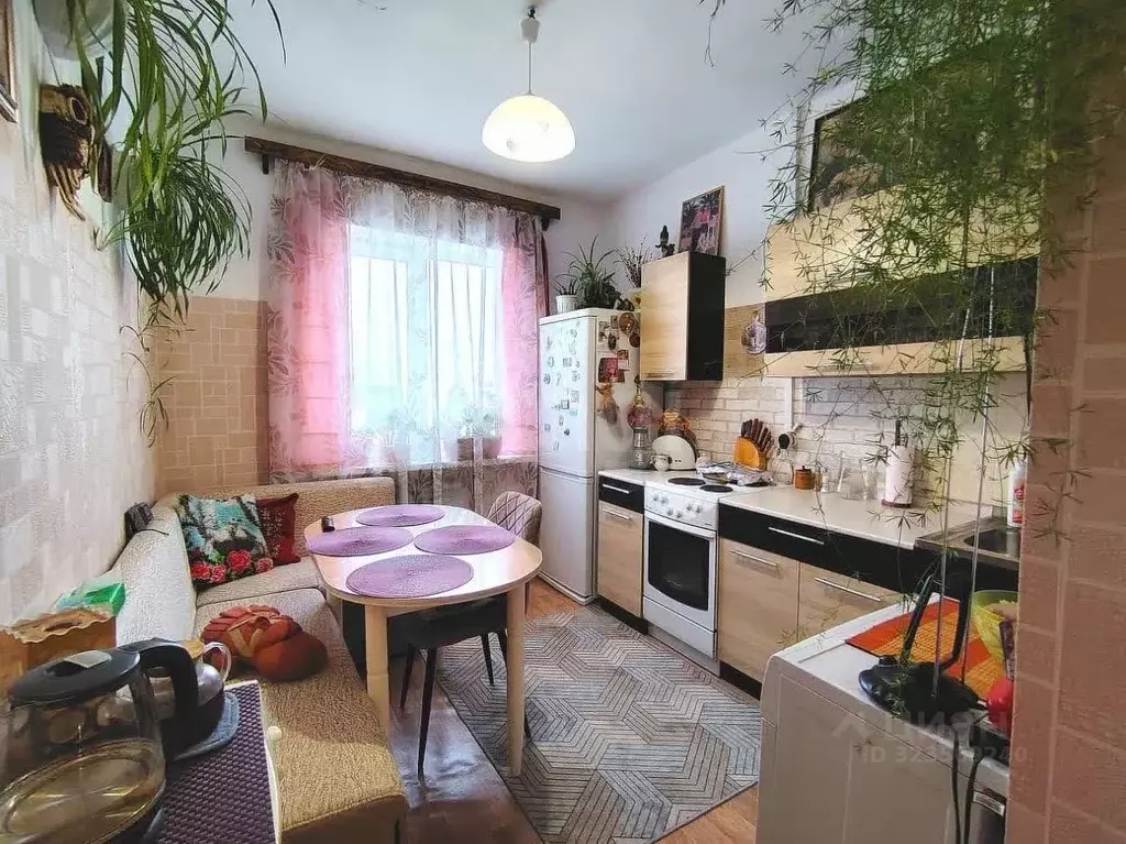 2-к кв. Хабаровский край, Николаевск-на-Амуре ул. Кирова, 3Б (56.9 м) - Фото 1