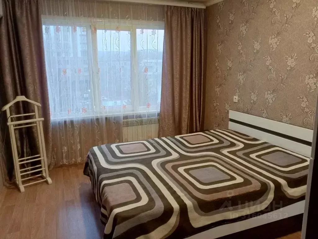 2-к кв. Пензенская область, Пенза просп. Строителей, 34 (58.0 м) - Фото 0