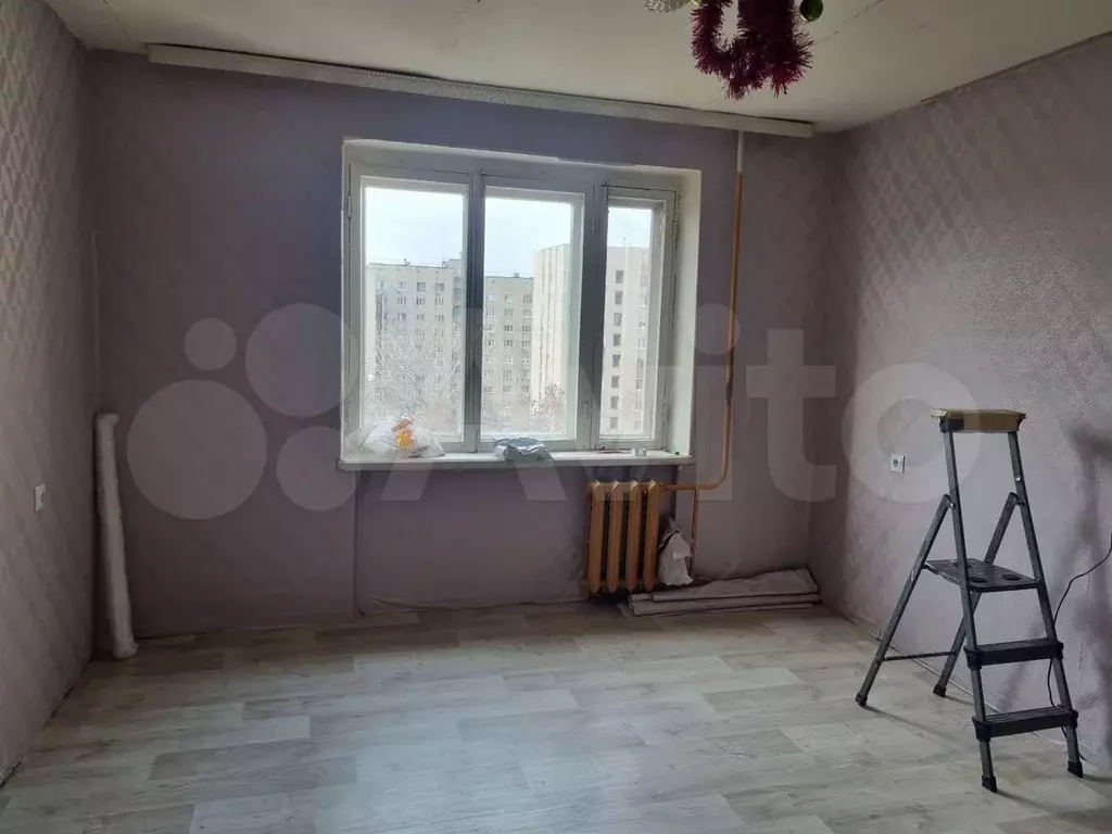 Комната 13,8 м в 8-к., 7/9 эт. - Фото 0