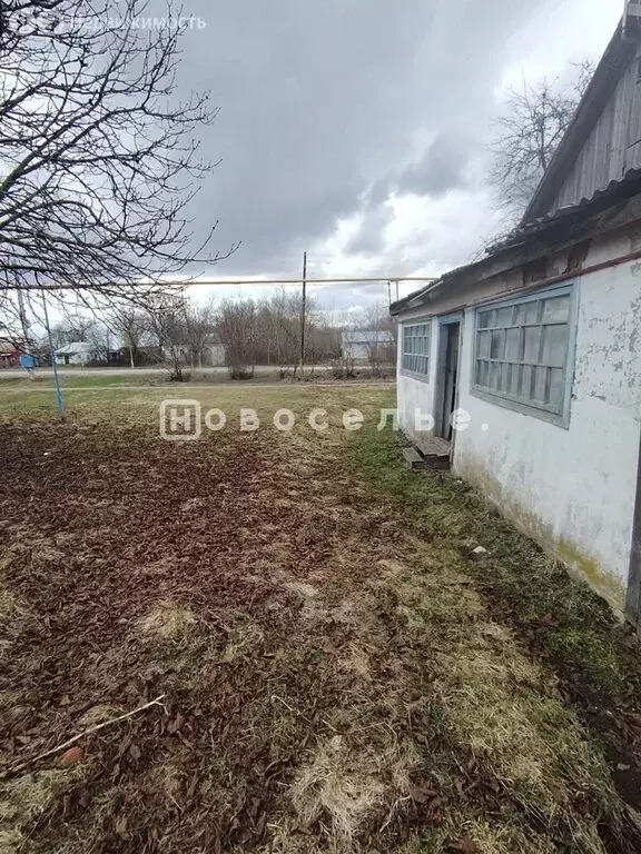 Дом в село Незнаново, улица Ленина, 64 (55 м) - Фото 1