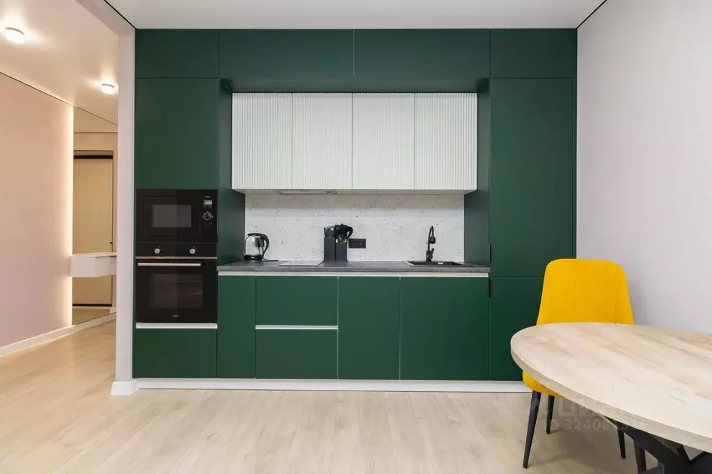 2-к кв. Омская область, Омск ул. Б.Г. Шаронова, 9 (46.0 м) - Фото 1