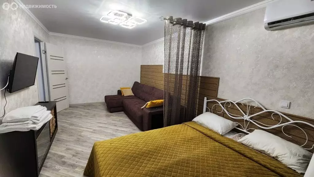 1-комнатная квартира: Кисловодск, улица Осипенко, 5 (36 м) - Фото 1