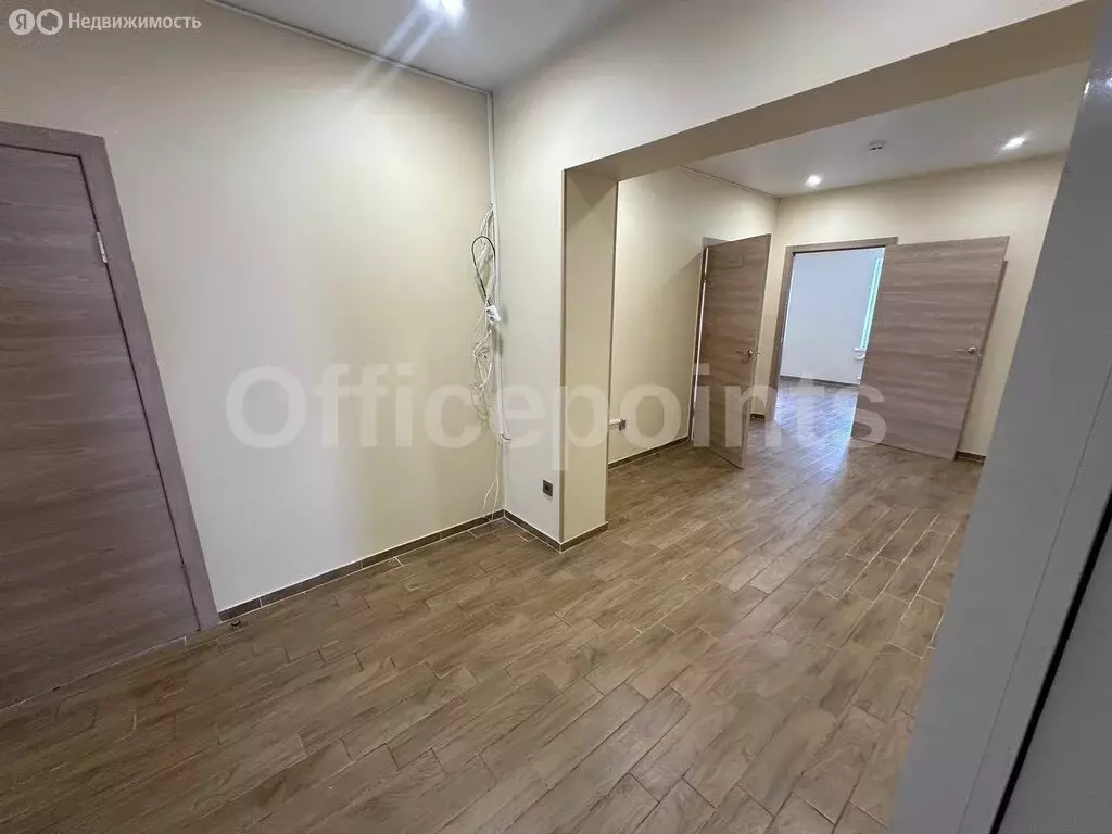 Офис (692 м) - Фото 1