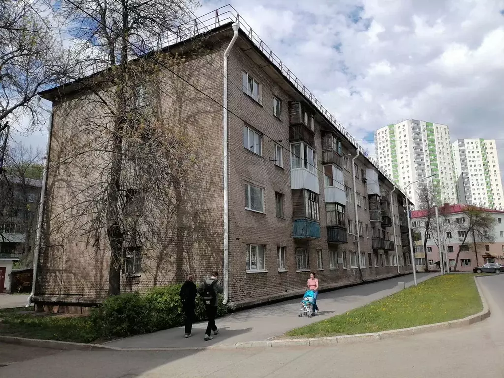Комната 14 м в 5-к., 1/4 эт. - Фото 1