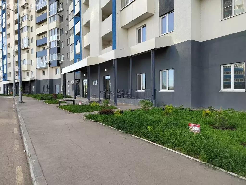 2-комнатная квартира: Самара, бульвар Засамарская Слобода, 7 (60.2 м) - Фото 0