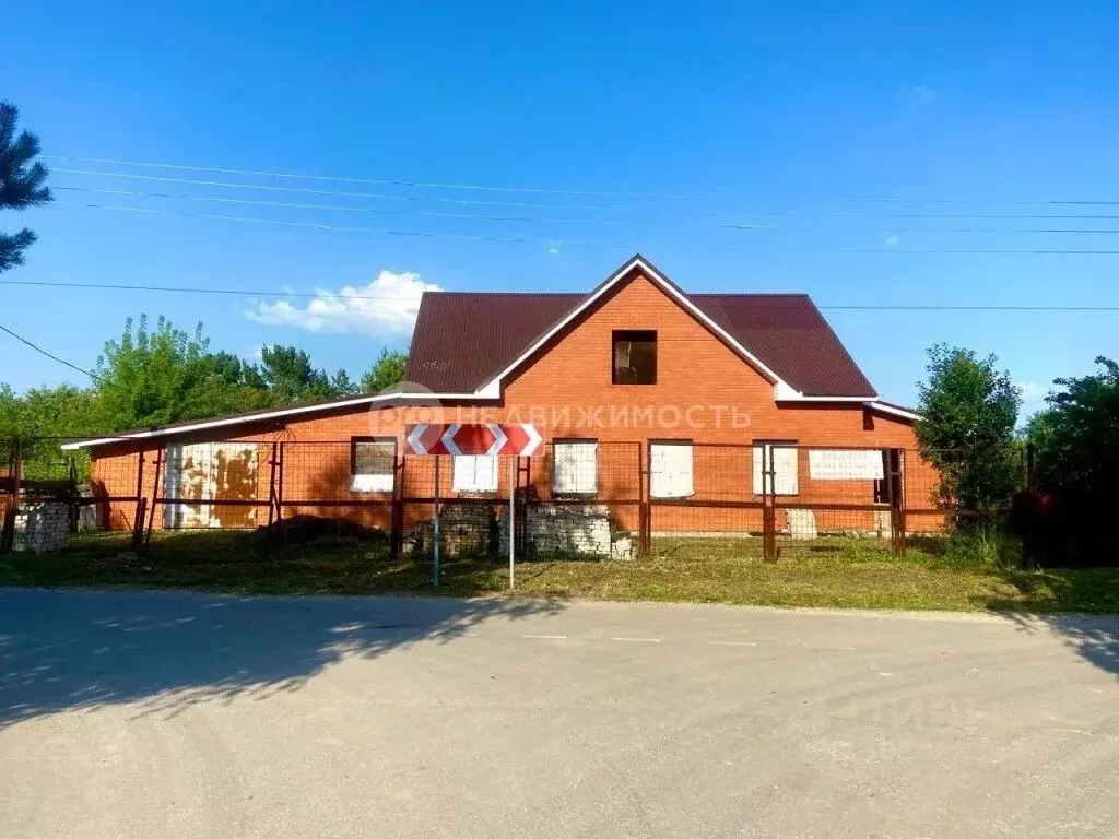 Дом в Рязанская область, Рязанский район, Вышгородское с/пос, д. ... - Фото 1