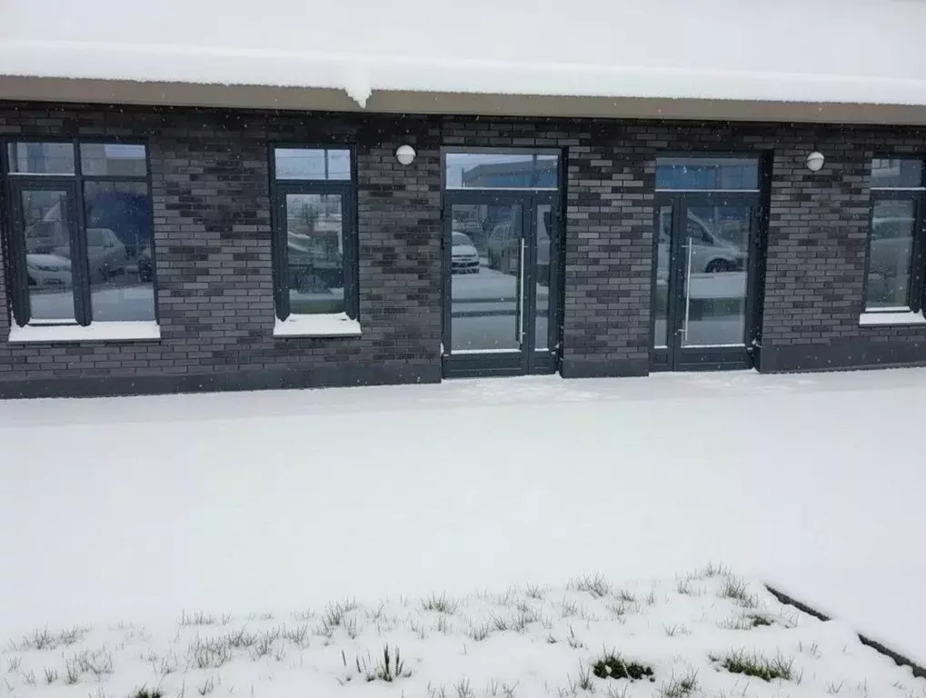 Офис в Удмуртия, Ижевск ул. Новаторов, 2к1 (83 м) - Фото 1