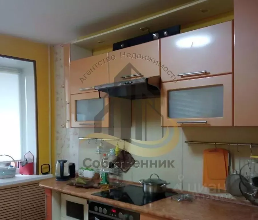 4-к кв. Белгородская область, Старый Оскол Дубрава мкр, 2 кв-л, 2 ... - Фото 0