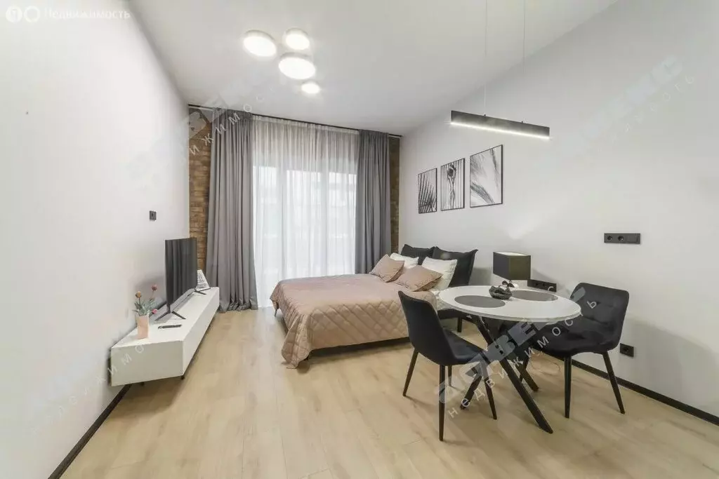 Квартира-студия: Санкт-Петербург, набережная Макарова, 58 (28.8 м) - Фото 1