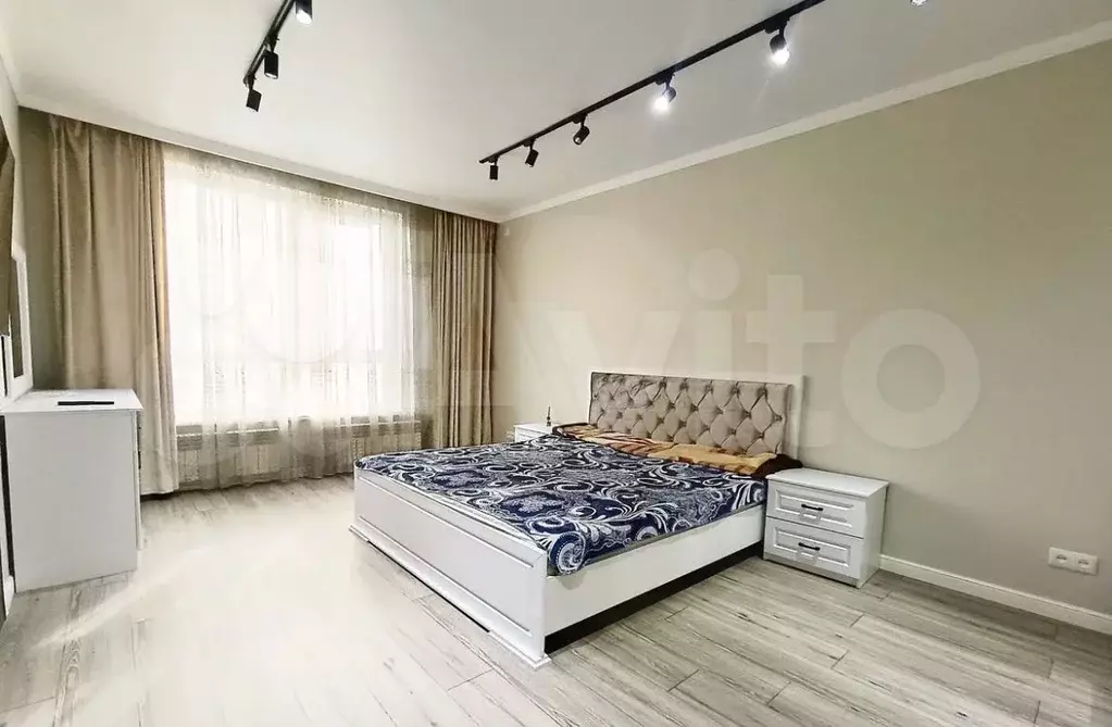 1-к. квартира, 36 м, 4/15 эт. - Фото 0