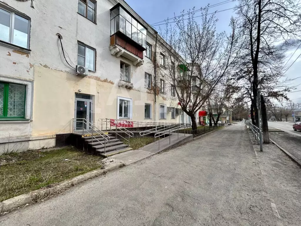 Торговая площадь в Челябинская область, Копейск ул. Ленина, 30 (60 м) - Фото 0