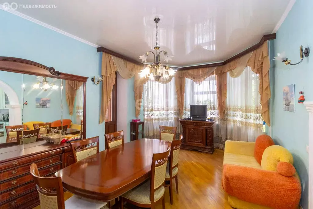 4-комнатная квартира: Тюмень, улица Пржевальского, 41 (148.6 м) - Фото 1