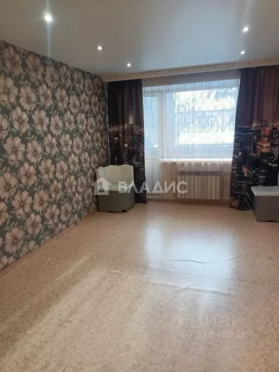 2-к кв. Бурятия, Улан-Удэ Восточный мкр, ул. Чкалова, 12 (50.0 м) - Фото 0