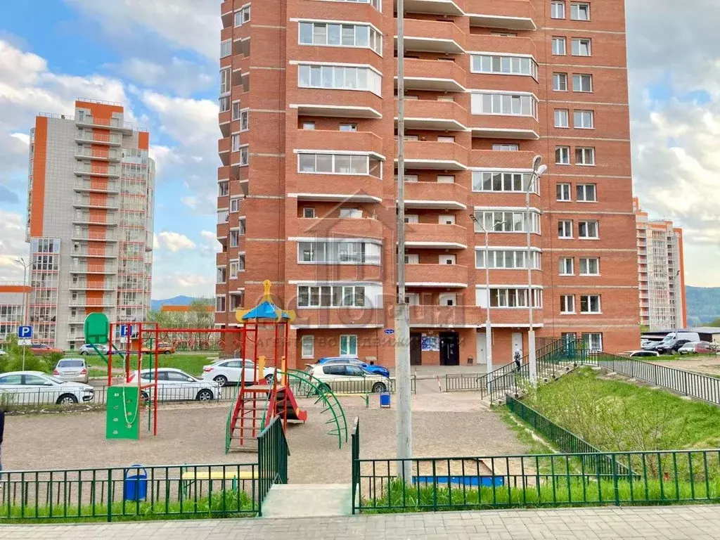 4-к кв. Красноярский край, Красноярск ул. Борисова, 26 (100.8 м) - Фото 2