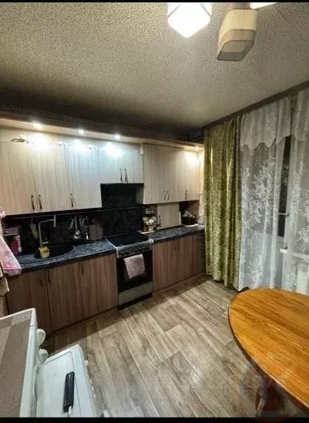3-к кв. Крым, Сакский район, Новофедоровка пгт ул. Героев, 9А (66.8 м) - Фото 1