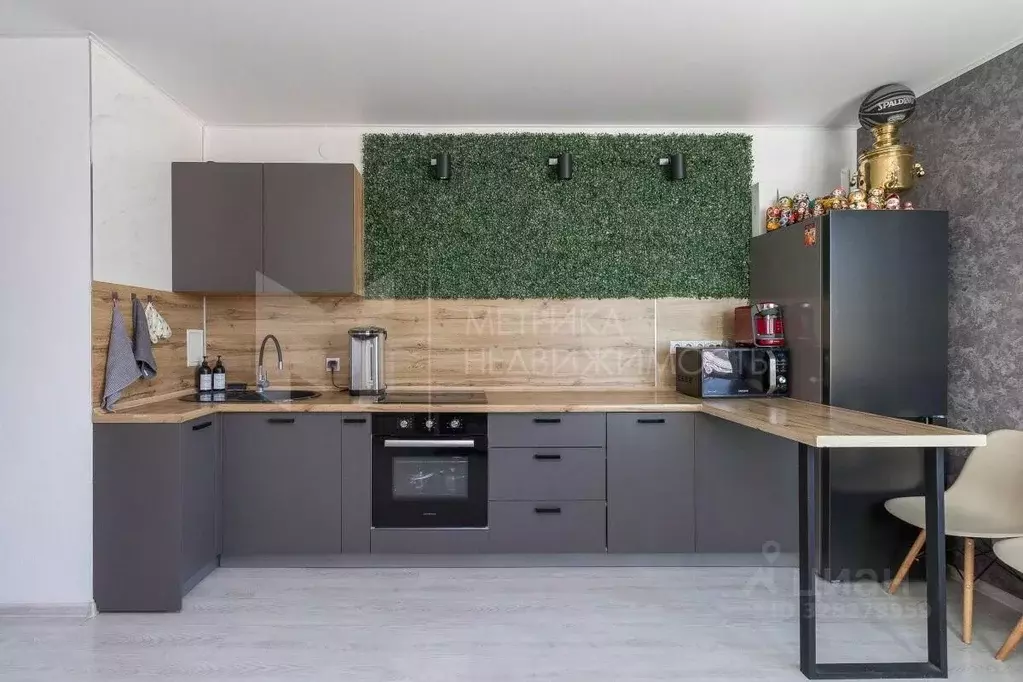 1-к кв. Тюменская область, Тюмень Ставропольская ул., 160 (35.4 м) - Фото 1