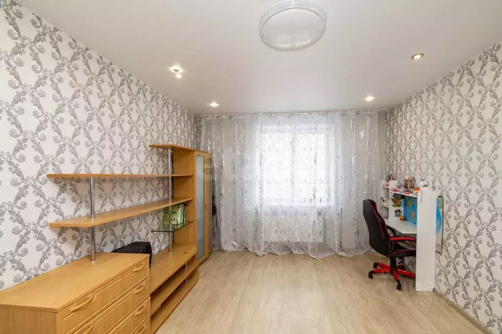 2-к кв. Ханты-Мансийский АО, Сургут ул. Семена Билецкого, 5 (58.7 м) - Фото 1